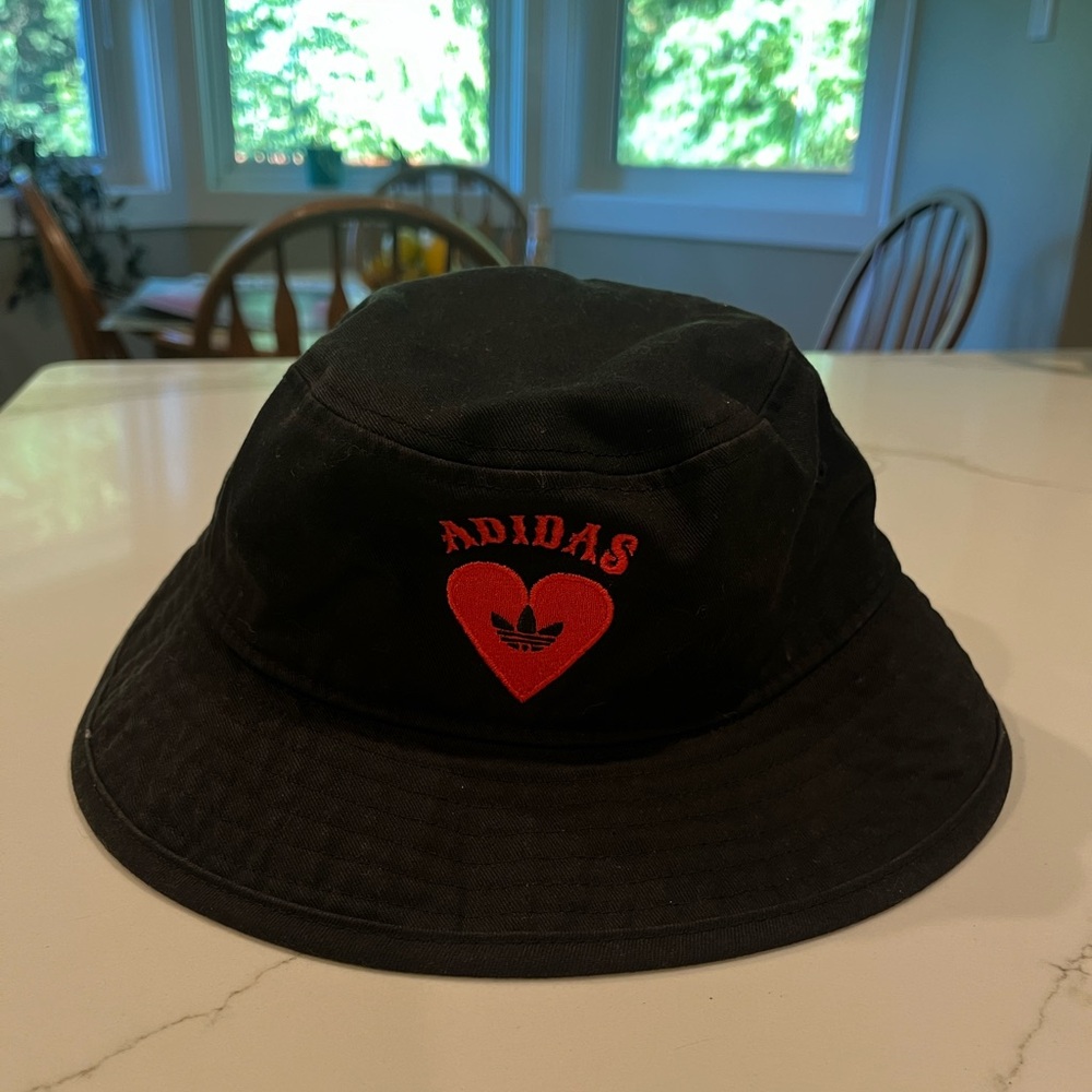 Adidas Bucket Hat